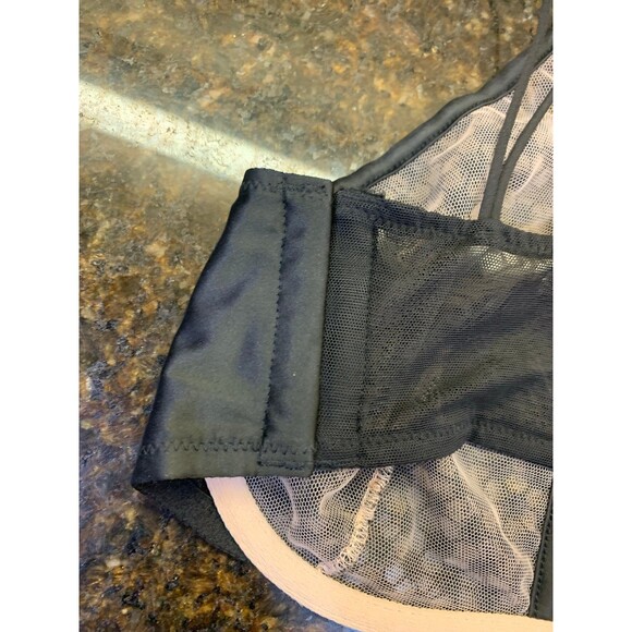 Victoria’s Secret Unlined Plunge Strappy Bra Black Nude 32 DD NWOT - Picture 4 of 6